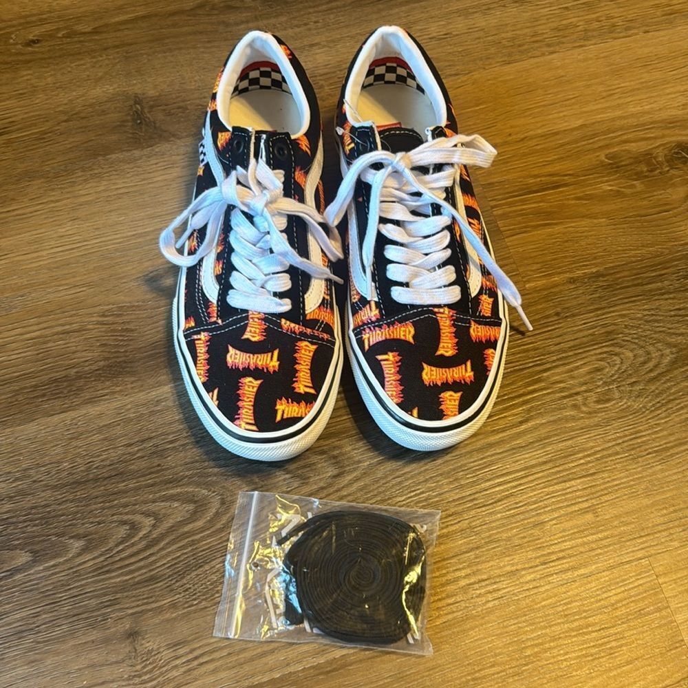 Vans x Thrasher Skate Old Skool Black Multi Logo Canvas Shoes mens 7 women’s 9